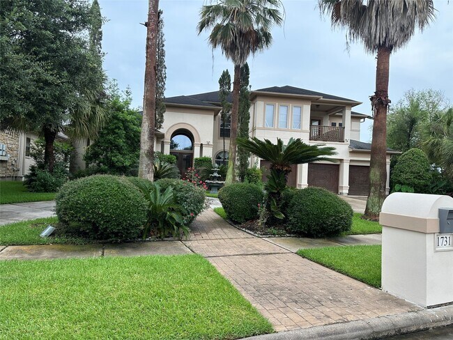 Foto del edificio - 1731 Parklake Village Dr