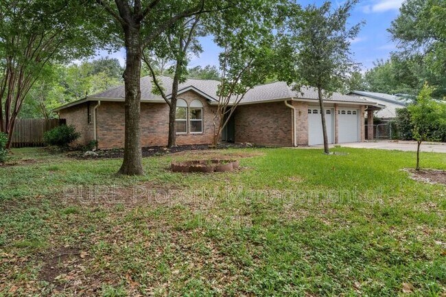 Building Photo - 13322 Villa Park Dr