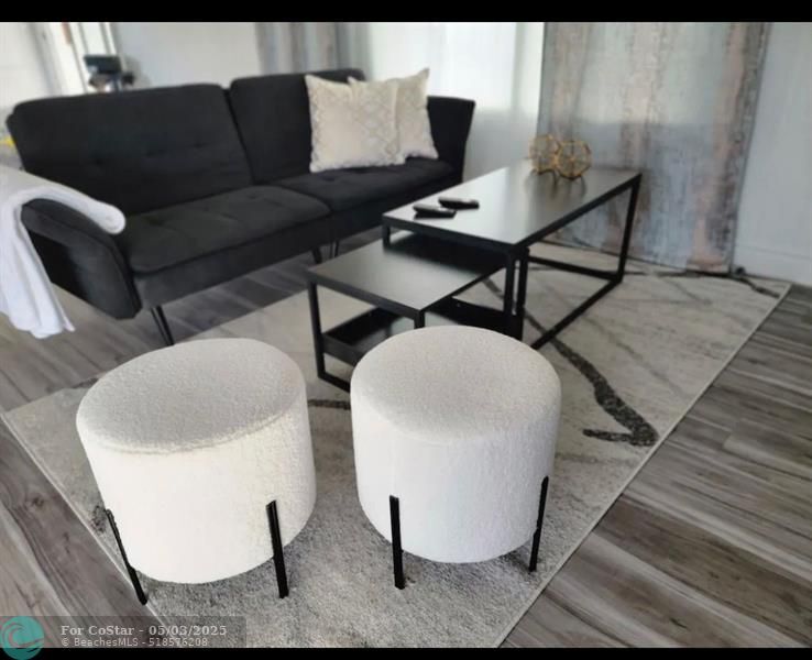 Foto principal - 2231 SW 52nd St