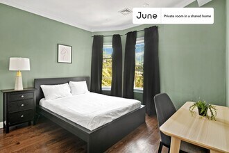 Building Photo - Room in Shared 4 bed/1.5 bath home