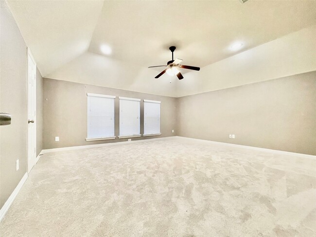 Building Photo - 5527 Custard Apple Trail