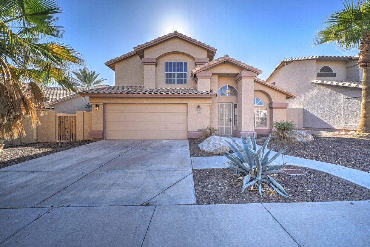 1325 E Wildwood Dr, Phoenix, AZ 85048 House for Rent in Phoenix, AZ