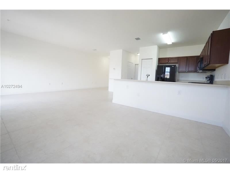 Primary Photo - 260 NW 109th Ave