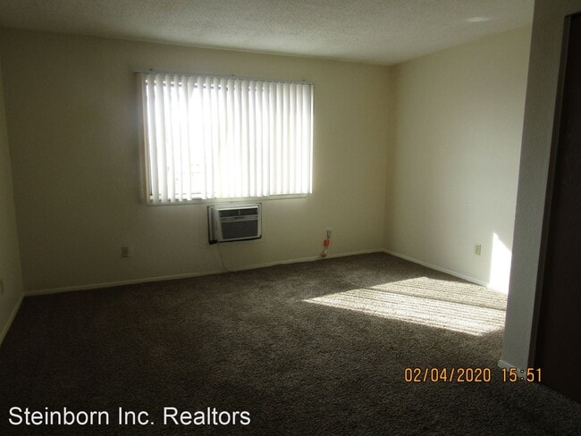 Building Photo - 2223 Missouri Ave