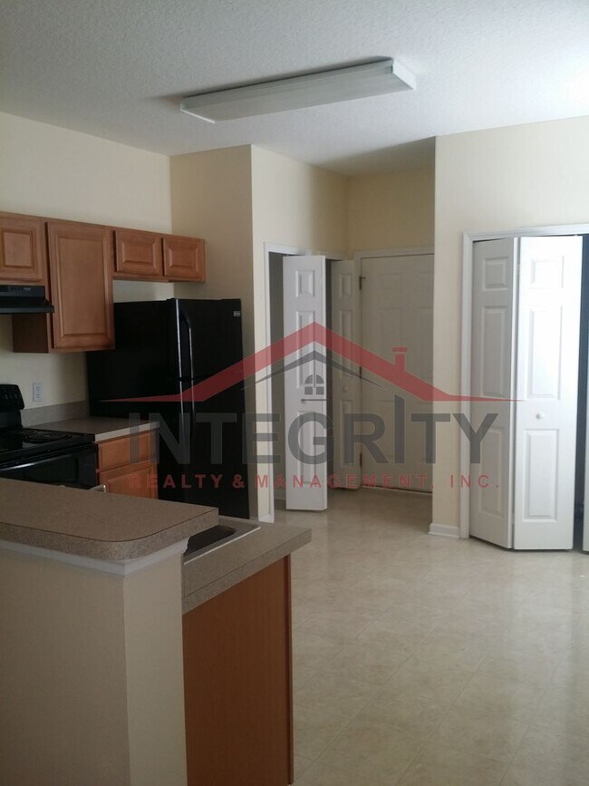 Foto del edificio - 2 bed/2 bath townhome in Timothy Landing