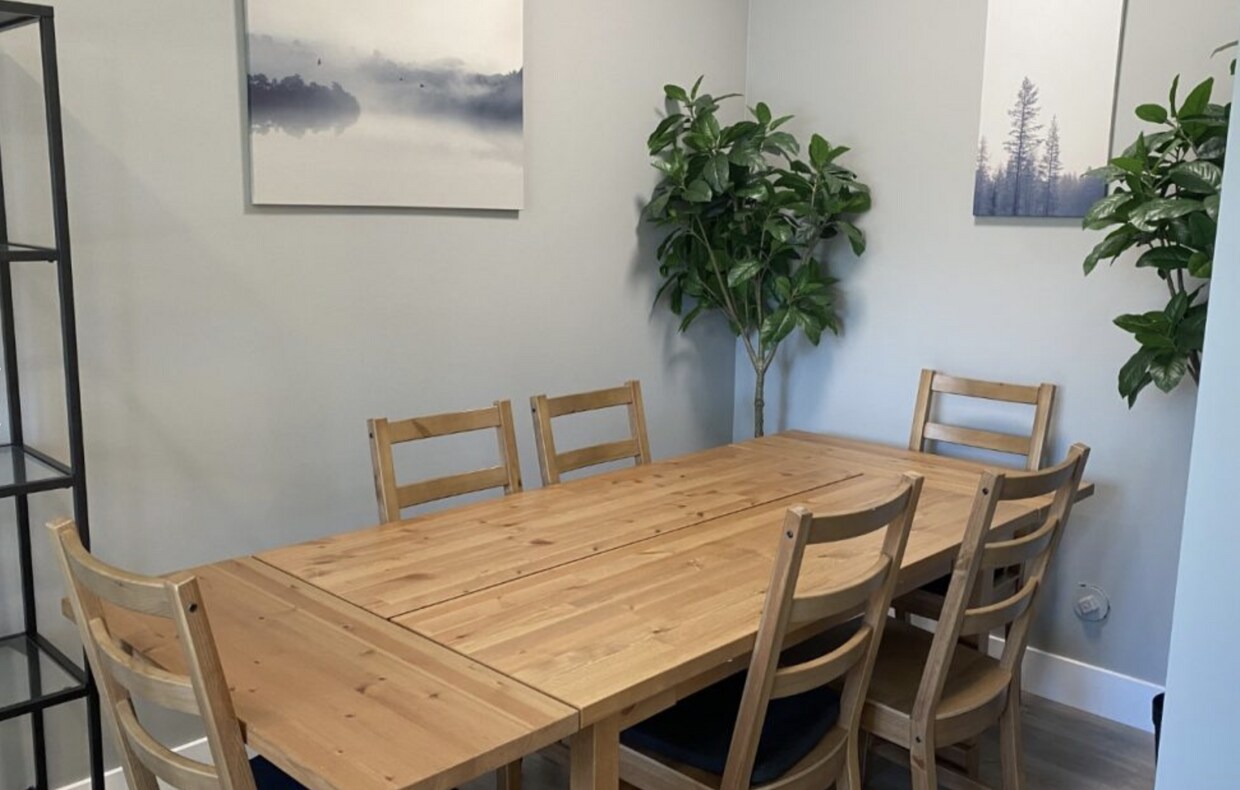 Photo du bâtiment - 1200 Strathmore St