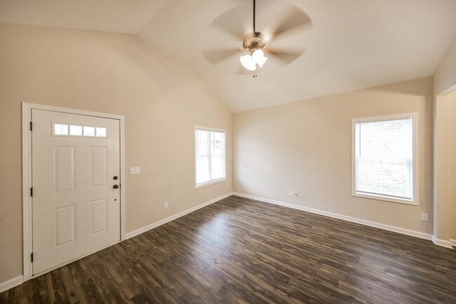 Building Photo - 595 Kincaid Cove Ln