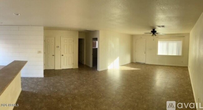 Foto del edificio - 14034 N Kendall Dr