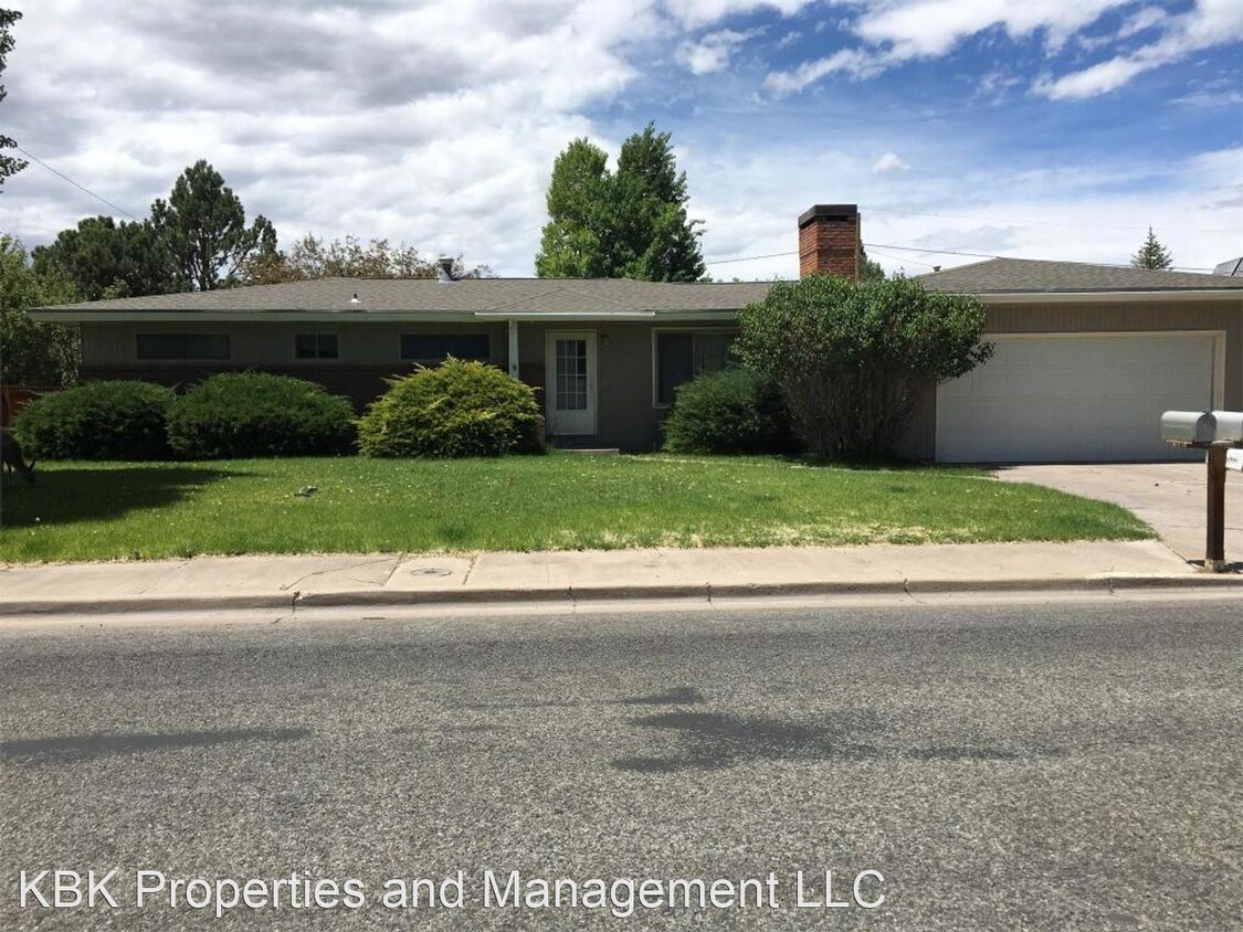 Primary Photo - 4 br, 1.5 bath House - 711 Murphy Drive