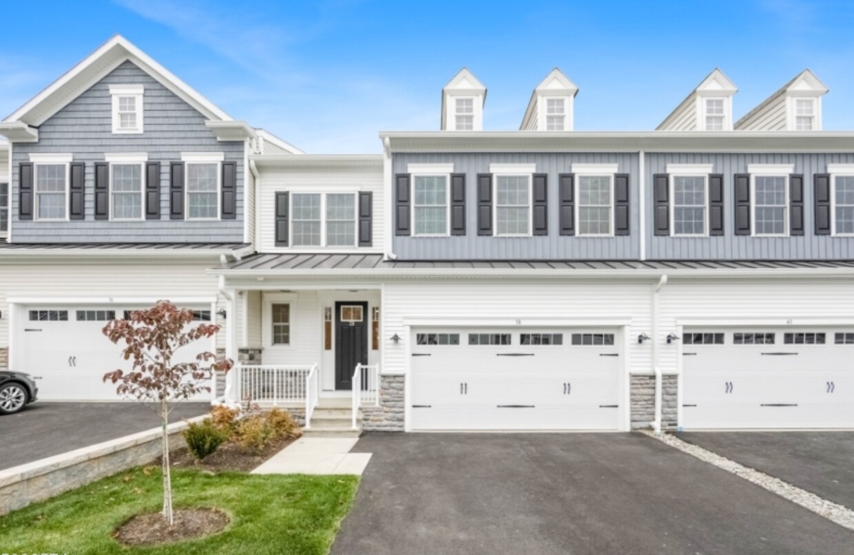 Primary Photo - 38 Hillandale Dr