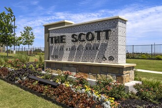 The Scott at Medio Creek photo'