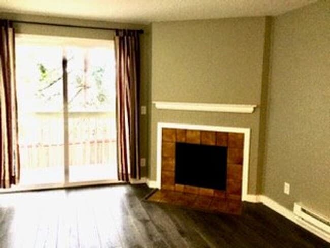Foto del edificio - 9474 Woodinville Redmond Rd NE