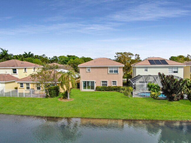 Building Photo - 3964 Crescent Creek Dr
