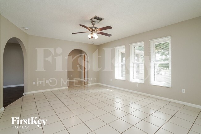 Building Photo - 1307 SE 45th St