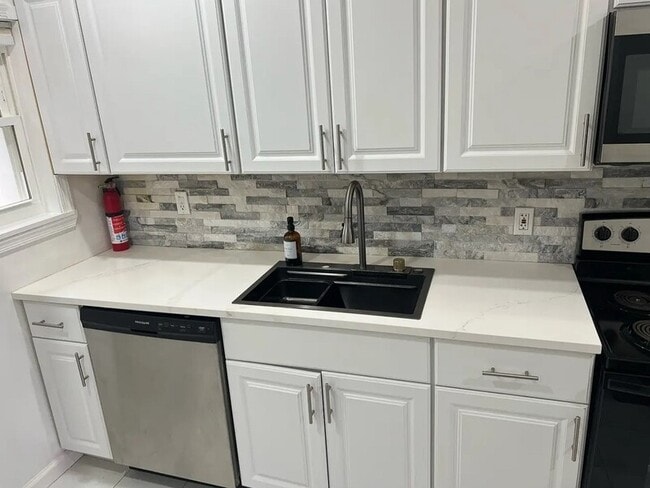 Photo - 1918 N 6th St House