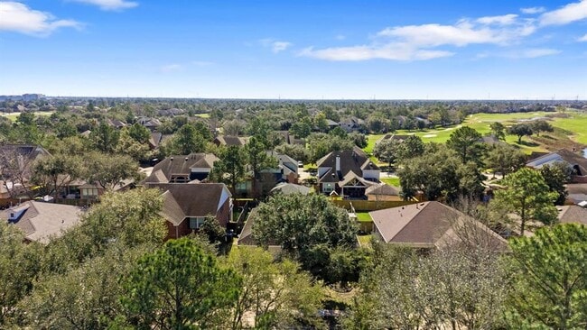 Building Photo - 16727 Sonoma Del Norte Dr