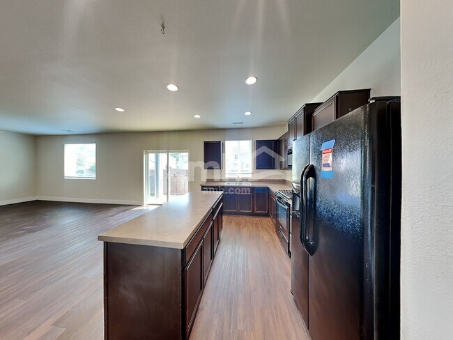 Building Photo - 354 Lolo Trail Ave