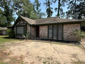 Building Photo - 422 Gamewood Dr