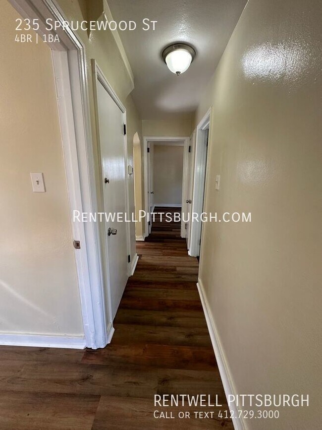 Building Photo - Must-See 4 Bedroom Home in Carrick - Half ...