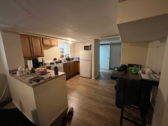 Foto del edificio - 5126 W Cullom Ave