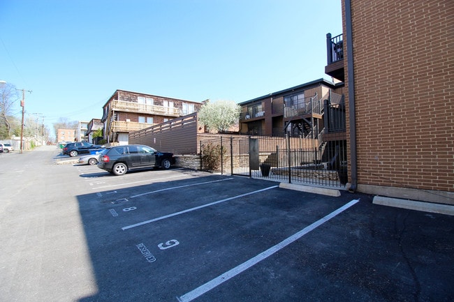 Building Photo - 4442 Jarboe St
