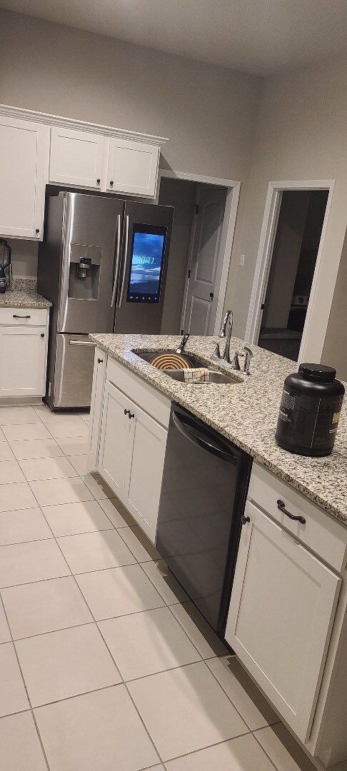 Foto del edificio - 4904 Park Shore Dr