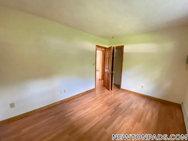 Building Photo - 268 Grove St