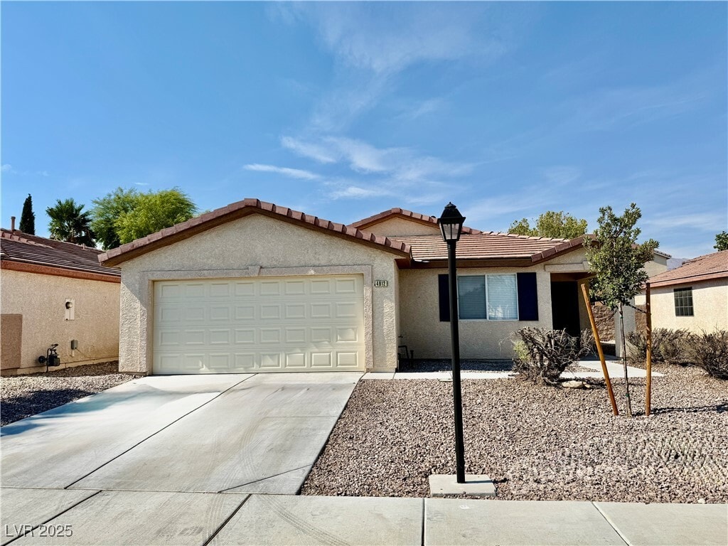 Foto principal - 4912 River Splash Ave