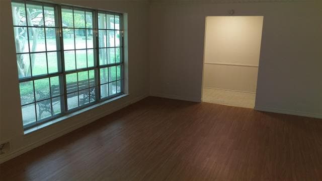 Foto del edificio - 514 S Lois Ln