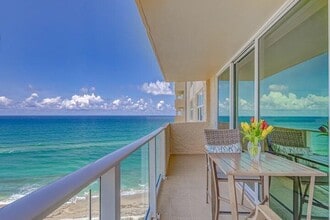 Building Photo - 5440 N Ocean Dr