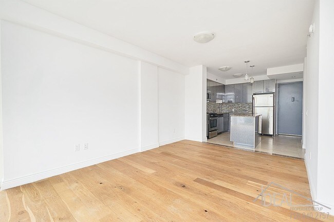 Building Photo - 3445 Guider Ave