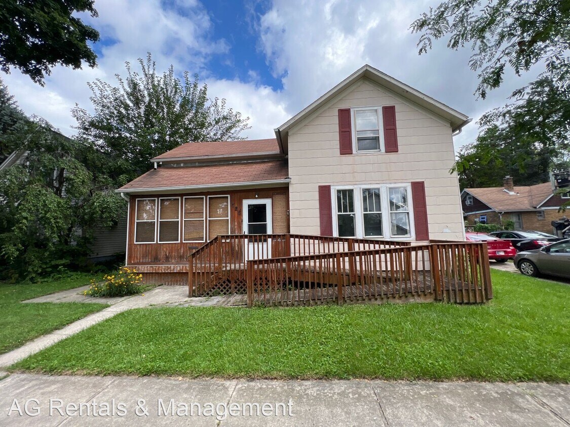Primary Photo - 3 br, 1 bath House - 725 Romy Ave