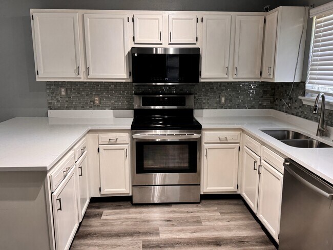 Foto del edificio - 4334 Barharbor Ct