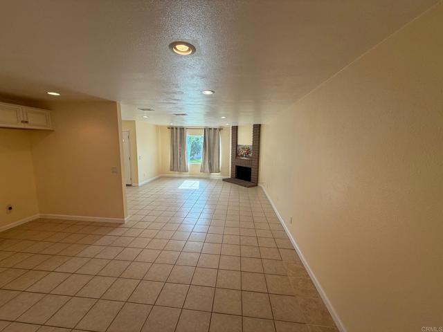 Foto del edificio - 1042 Nita Ln