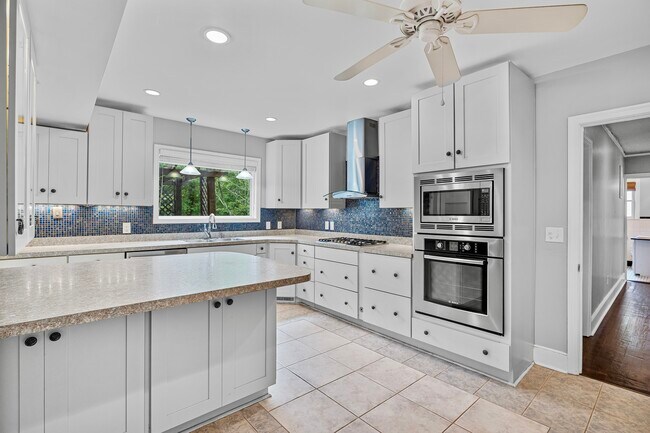 Foto del edificio - 5822 N Trenholm Rd