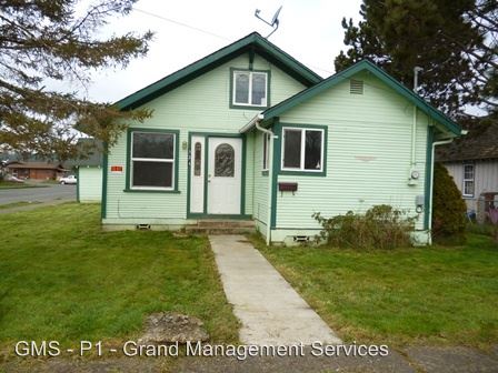 Primary Photo - 834 A St