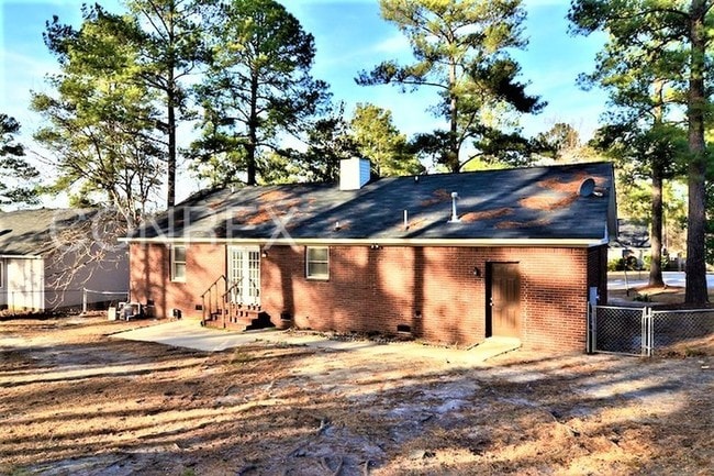 Building Photo - 120 Parliament Dr