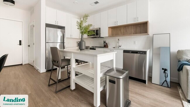 Building Photo - 1215 N Fayette St