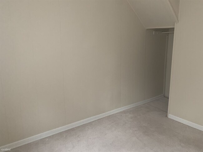 Foto del edificio - 3 br, 1 bath House - 195 S Jackson St