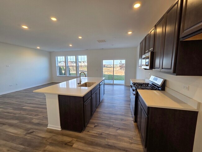 Foto del edificio - 12133 Kelsey Dr