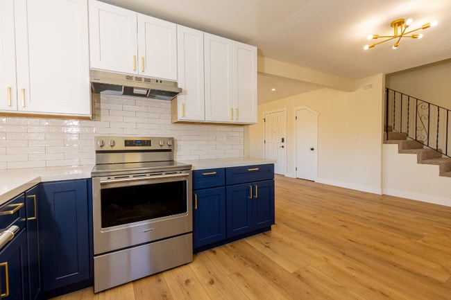 Building Photo - 214 S Branciforte Ave