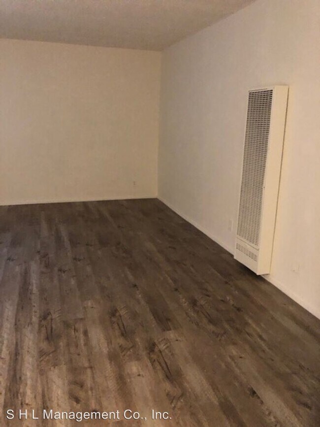 Foto del edificio - 8377 Northgate Ave