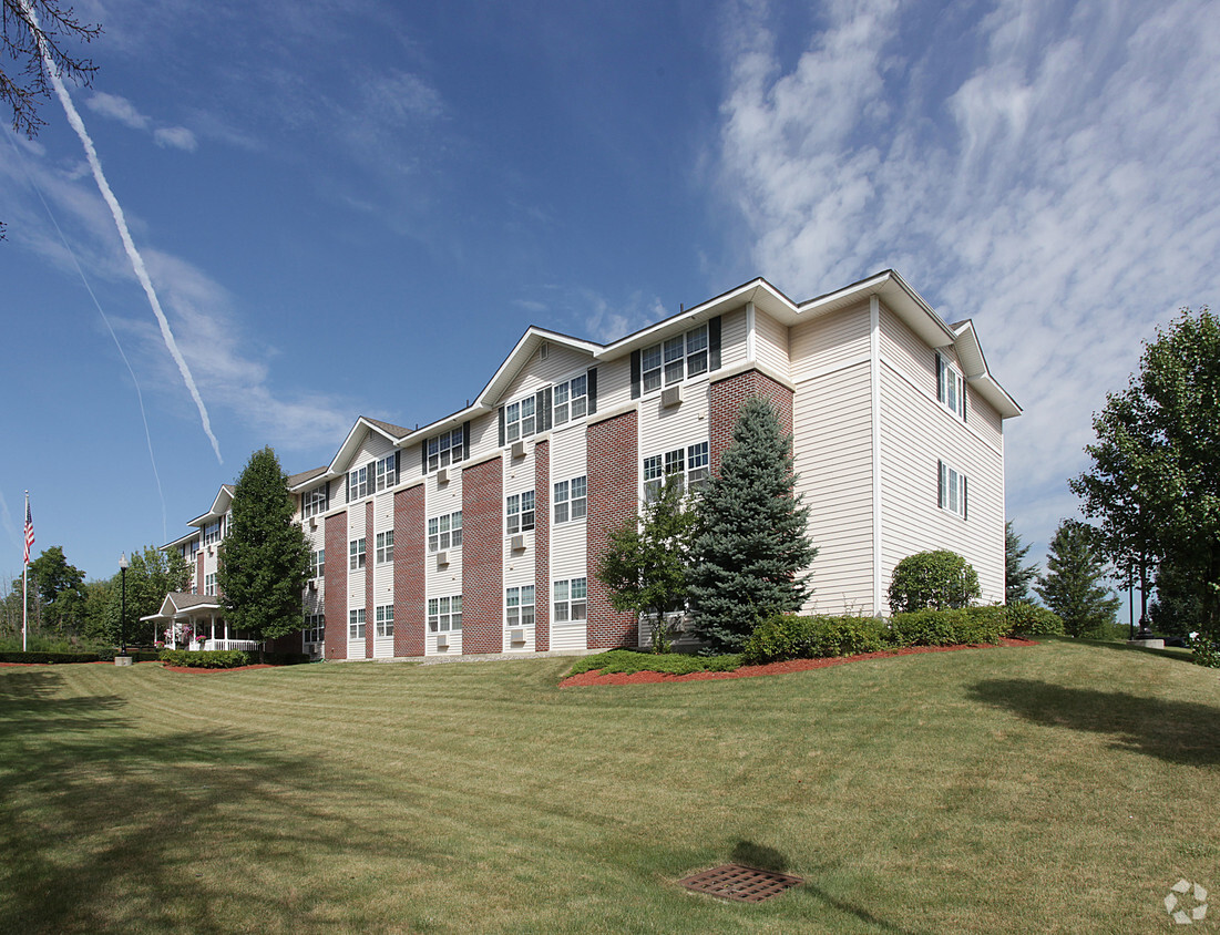 Foto principal - Columbia Crest Senior Apartments