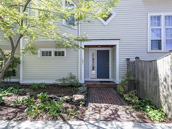 Foto del edificio - 281 Brookline St