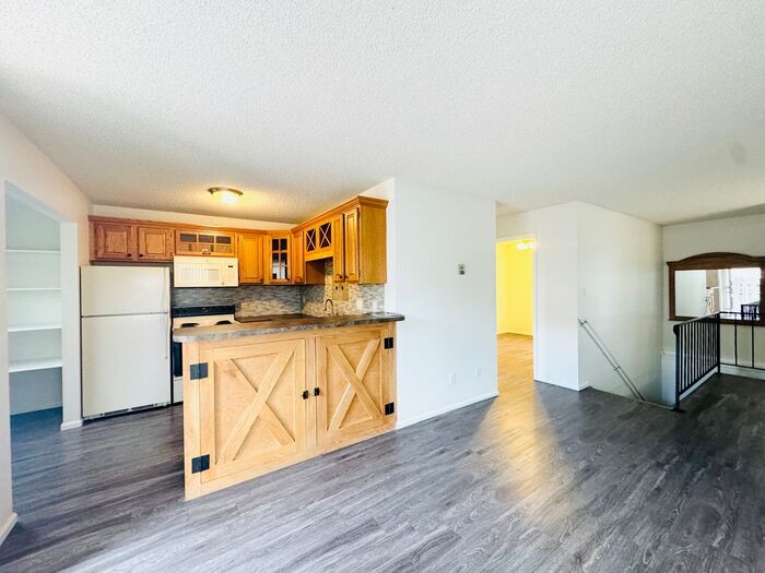 Primary Photo - 3 Bedroom Condo In West Fort Collins
