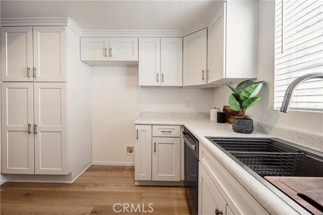 Foto del edificio - 26941 Rainbow Glen Dr