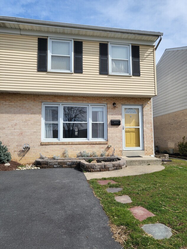 320 Parkview Ave, Reading, PA 19606 House Rental in Reading, PA