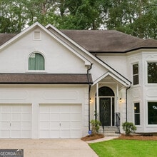 Building Photo - 11180 Surrey Park Trail