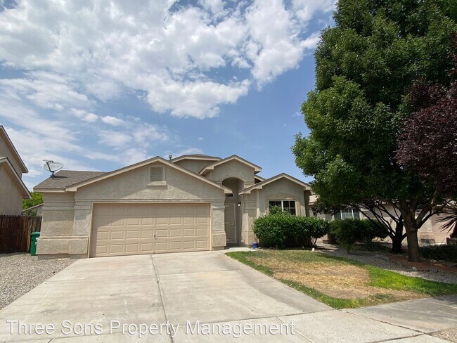 Building Photo - 705 Morning Meadows Dr