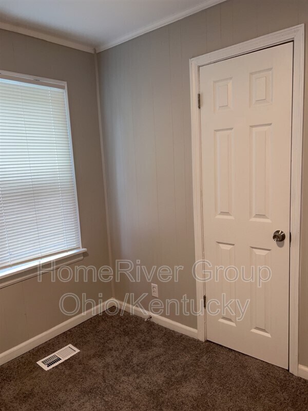 Foto del edificio - 2721 Algonquin Pkwy